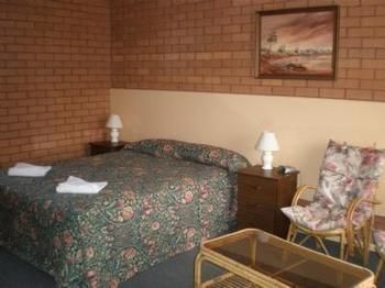 Deniliquin Motel エクステリア 写真